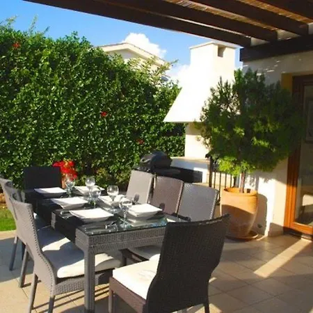 Lara “child Friendly With Pool Alarm, Free Cot & High Chair” Βίλα